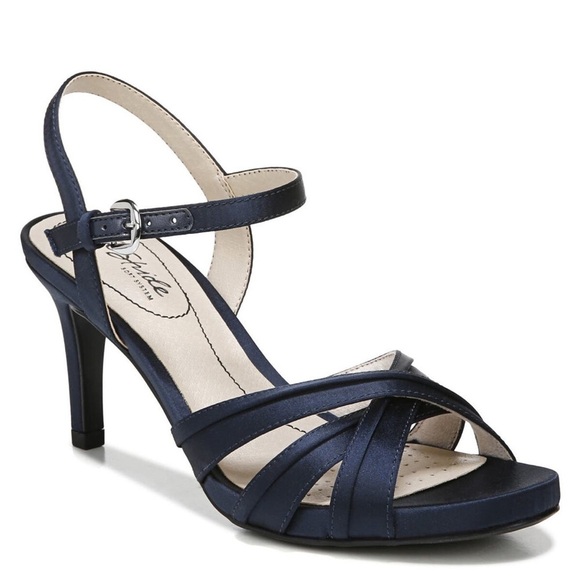 LifeStride Maebree Heeled Slingback - Picture 1 of 11